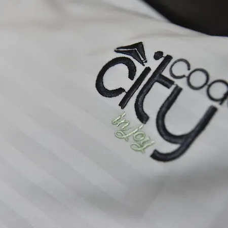 Bed & Breakfast Code In Joy 4*