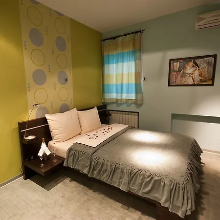 Code In Joy Bed & Breakfast Belgrade