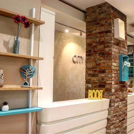 Bed and Breakfast Code In Joy 4*