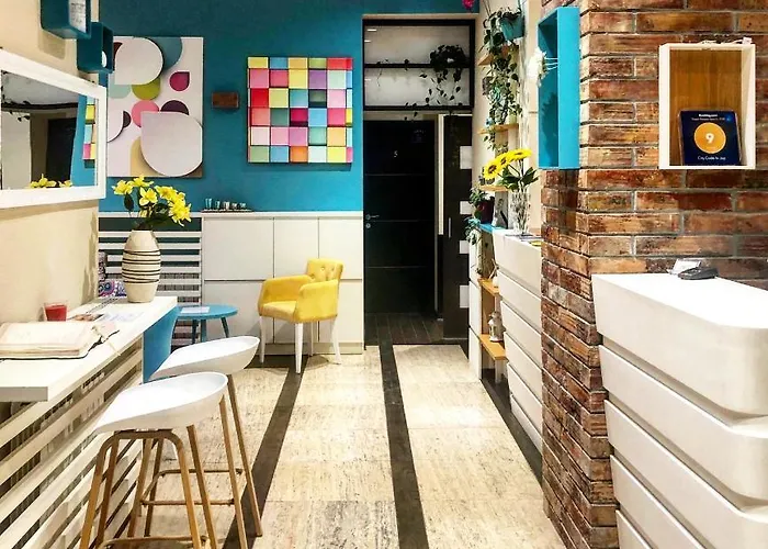 Code In Joy Oda ve Kahvaltı 4*